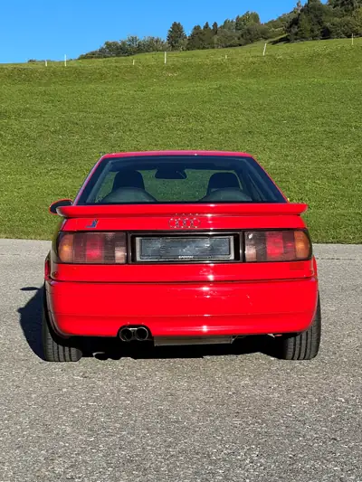 Audi S2 Coupé quattro Turbo 1993 — 500 ch, une légende turbo allemande — Armaturenbrett
