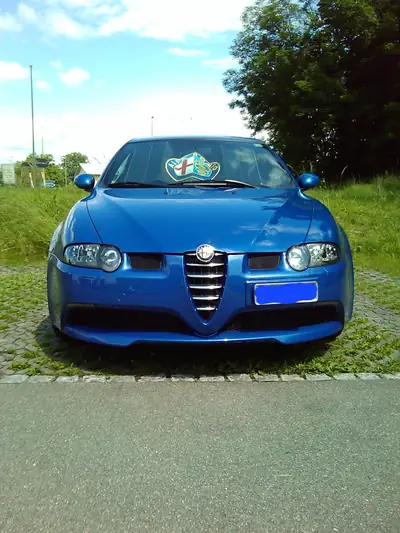 Alfa Romeo 147 3.2 GTA — Sportive italienne de 2003, 250 ch en parfait état — Seitenansicht