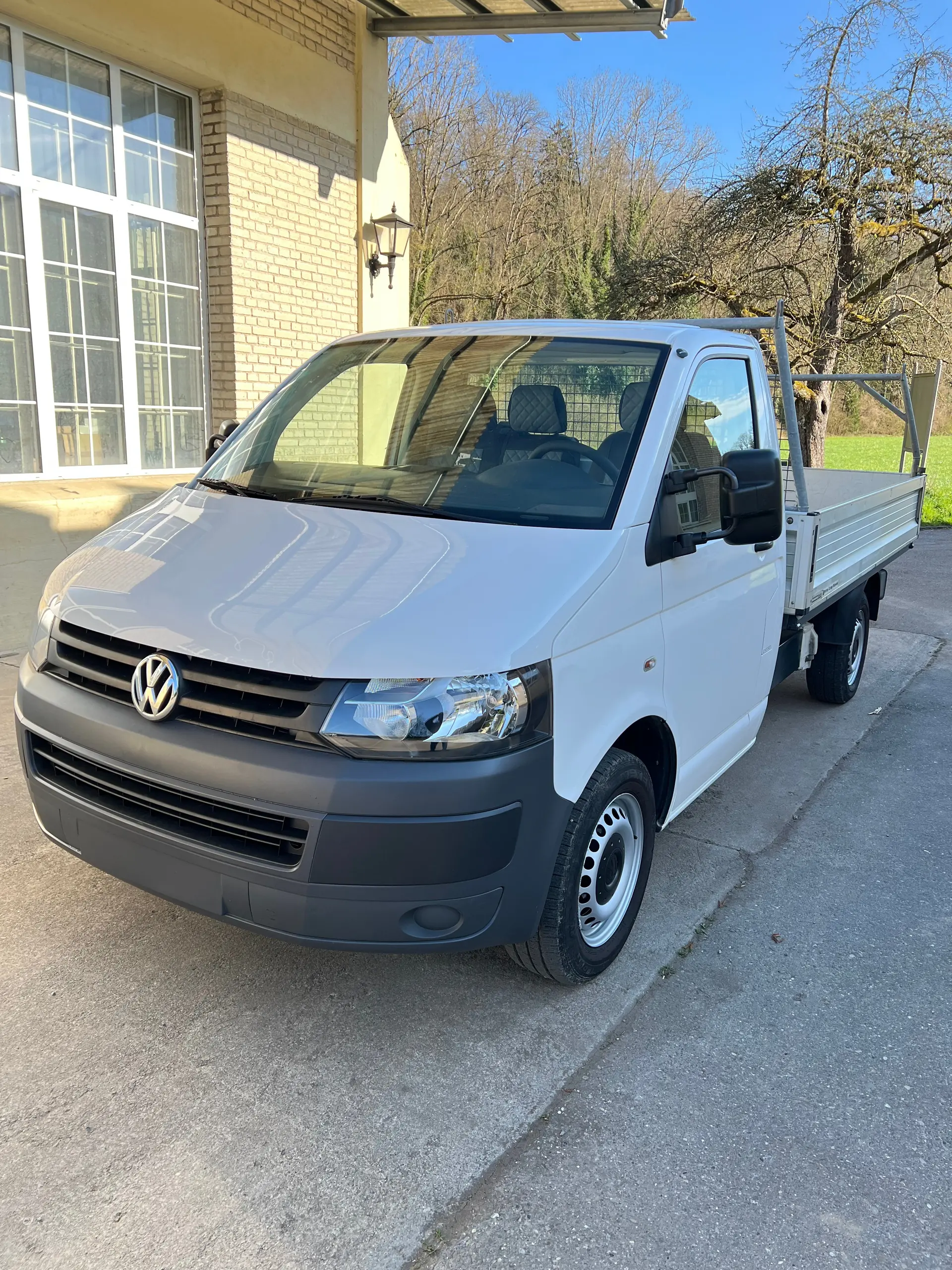 Volkswagen T5 2011 occasion Bergdietikon — 2