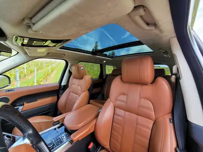 Range Rover Sport 3.0 SDV6 Autobiography — SUV premium, entretien complet, pneus neufs — Miniatura 7