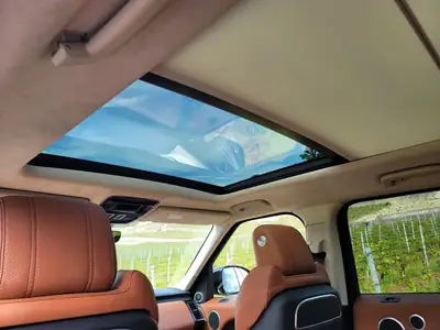 Range Rover Sport 3.0 SDV6 Autobiography — SUV premium, entretien complet, pneus neufs — Miniatura 8