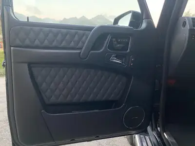 Mercedes-Benz G 350 BlueTEC — SUV légende, diesel performant, état impeccable — Thumbnail 7