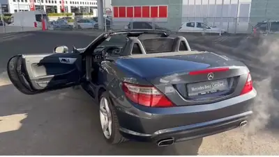 Mercedes-Benz SLK 200 — Roadster élégant, 83'000 km, motorisation fiable — côté