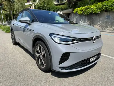 VW ID.4 GTX 77 kWh 4Motion — SUV électrique haute performance, 11'900 km seulement — côté