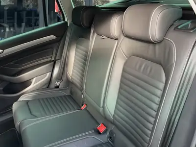 VW Passat Variant 1.4 TSI GTE Hybrid — SUV familial écologique, 57 200 km — Miniature 10