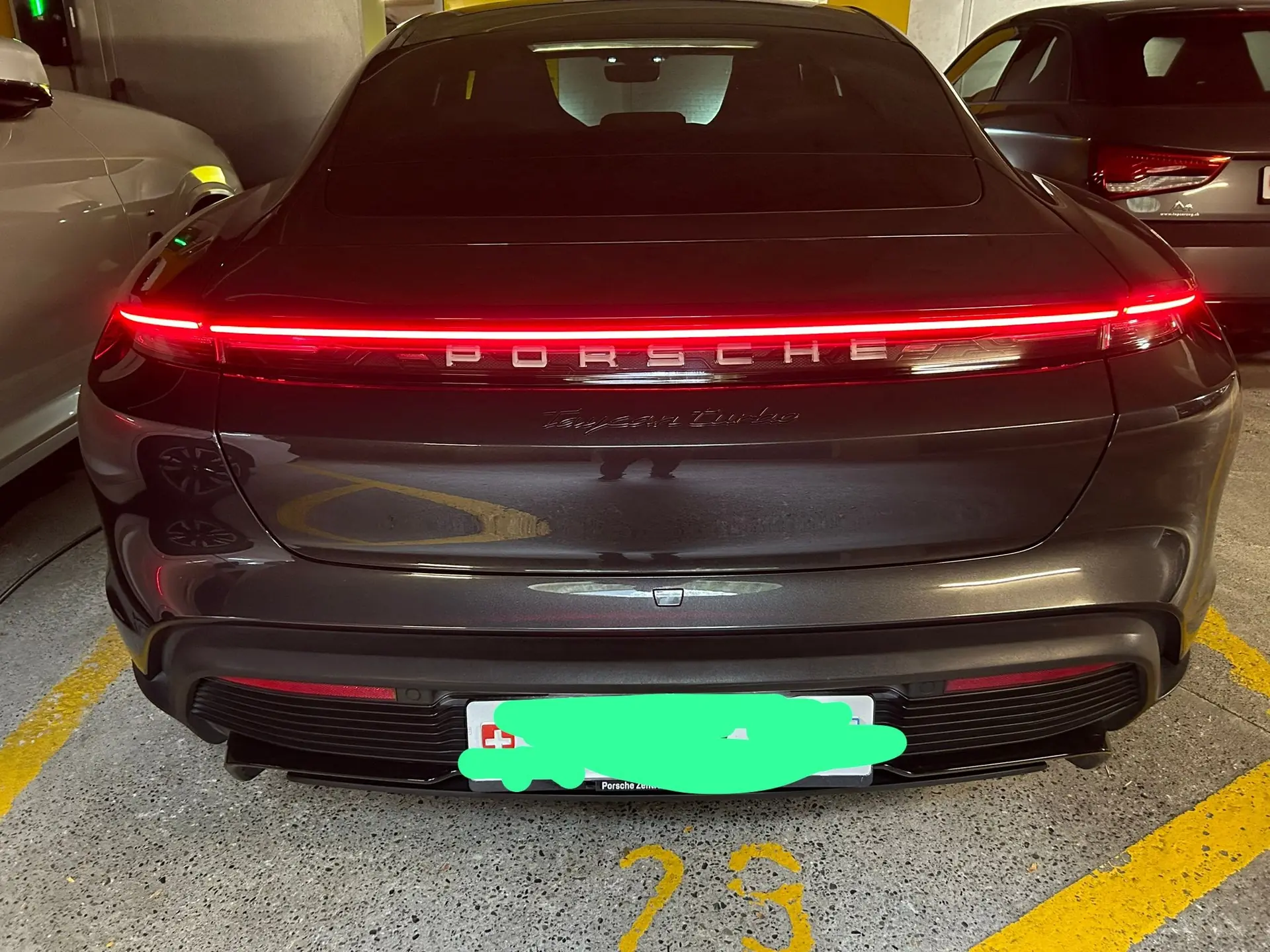 Porsche Taycan 2021 occasion Cham — 2
