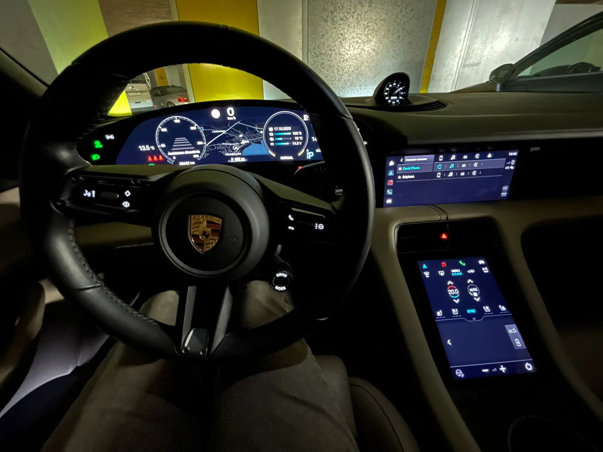 Porsche Taycan 2021 occasion Cham — 4