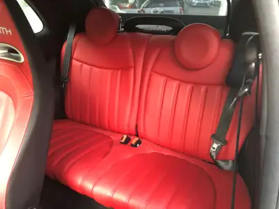 Fiat 595 Abarth Cabriolet — Sportivité turbo et style italien en version décapotable — détail