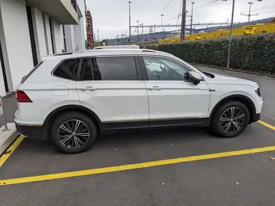 VW Tiguan Allspace 2.0 TDI SCR Highline 4Motion — SUV 7 places diesel performant, 28'000 km — vue extérieure