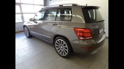 Mercedes-Benz GLK 220 BlueTEC 4Matic — SUV compact diesel, 4x4 fiable et économe — tableau de bord