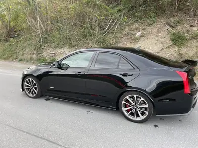 Cadillac ATS-V Sedan 3.6 Twin Turbo — Performance américaine, 63'800 km — fianco