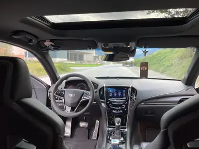 Cadillac ATS-V Sedan 3.6 Twin Turbo — Performance américaine, 63'800 km — vista esterna