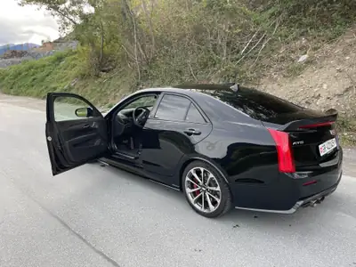 Cadillac ATS-V Sedan 3.6 Twin Turbo — Performance américaine, 63'800 km — cruscotto