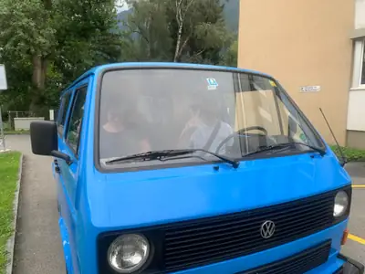 VW T3 Type 2 1983 — Le classique du camping-car, diesel économique et fiable — fianco