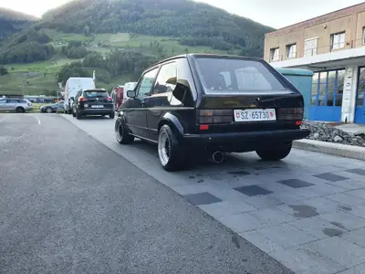 VW Golf 1 GTI 1982 — Légende compacte, entretien soigné, roulage estival — arrière