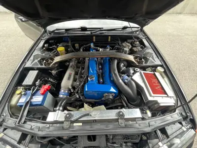Nissan Skyline GTR R32 — Légende des années 90, propulsion intégrale et performance intemporelle — Miniatura 7
