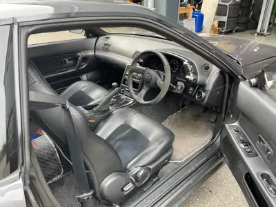 Nissan Skyline GTR R32 — Légende des années 90, propulsion intégrale et performance intemporelle — Miniatura 10