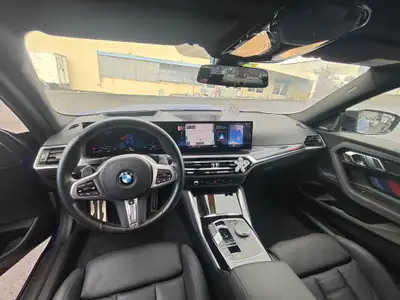 BMW M240i xDrive M Sport Pro — Coupé sportif haute performance, 19 500 km seulement — Miniatur 7