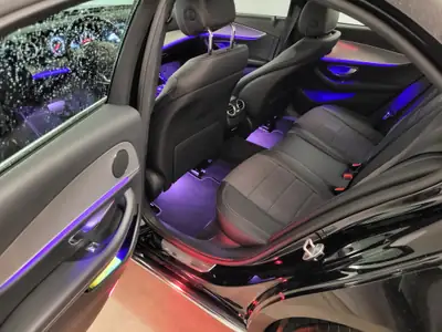 Mercedes-Benz E 220 d Avantgarde — Berline premium diesel, 92'400 km seulement — Miniature 16