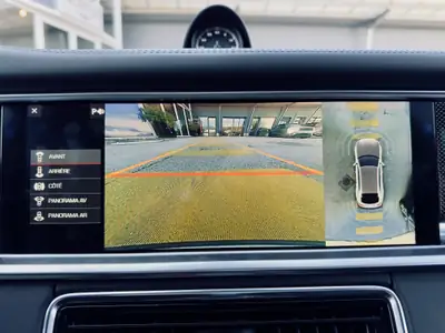 Porsche Panamera Turbo Sport Turismo — Berline de luxe 549 ch, traction intégrale — Miniatura 22