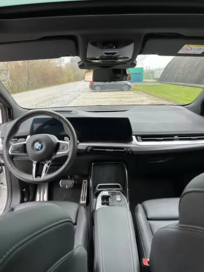 BMW 218 Active Tourer M Sport — Monospace polyvalent, diesel économe et très peu kilométré — Miniature 10