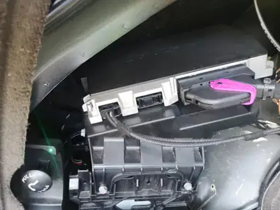 Audi A6 Avant 3.0 TDI V6 — Berline familiale premium, 358'000 km, quattro intégral — Miniatur 9