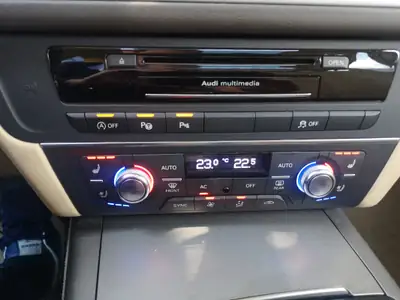 Audi A6 Avant 3.0 TDI V6 — Berline familiale premium, 358'000 km, quattro intégral — Miniatur 14