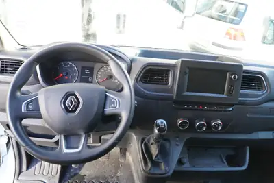 Renault Master T35 ENERGY 2.3dCi 150 — Utilitaire robuste, faible kilométrage, charge utile 1320 kg — détail