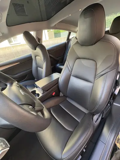 Tesla Model 3 2021 — Berline électrique performante, 325 ch, kilométrage modéré — Miniature 7