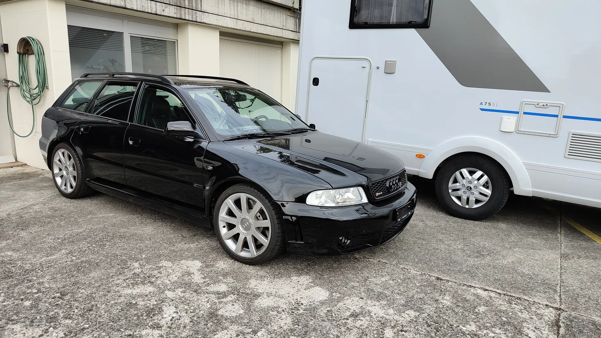Audi RS4 2001 occasion Reinach — 2