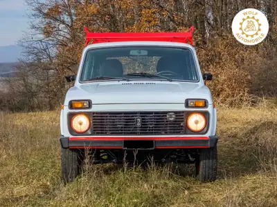 LADA Niva 4x4 1.7i — Le classique SUV soviétique entièrement restauré, prêt à l'aventure — Seitenansicht