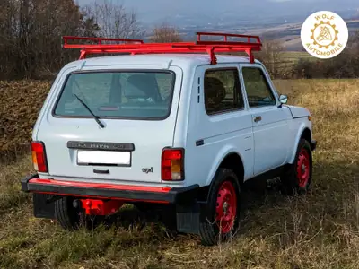 LADA Niva 4x4 1.7i — Le classique SUV soviétique entièrement restauré, prêt à l'aventure — Detail