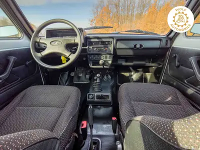 LADA Niva 4x4 1.7i — Le classique SUV soviétique entièrement restauré, prêt à l'aventure — Miniatur 8