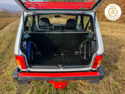 LADA Niva 4x4 1.7i — Le classique SUV soviétique entièrement restauré, prêt à l'aventure — Miniatur 14