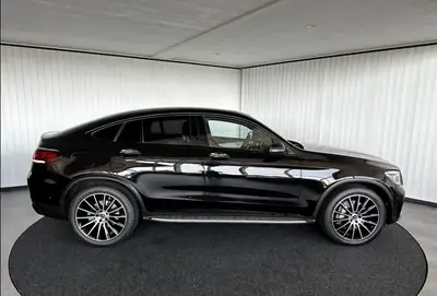 Mercedes-Benz GLC 400 Coupé AMG Line — SUV diesel premium 330 ch, 4Matic impeccable — vista posteriore
