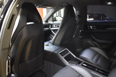 Porsche Panamera 4S PDK — Berline sportive Techart, 35000 km, service à jour — Miniature 17