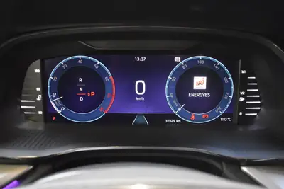Skoda Octavia Combi 1.5 TSI mHEV — Hybride léger, faible consommation et première main — Miniature 22