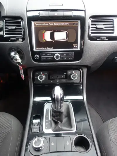 VW Touareg 3.0 TDI BlueMotion — SUV premium diesel, technologie économe et fiable — Thumbnail 12