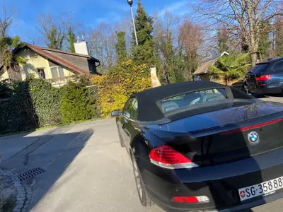 BMW 650i Cabriolet — Élégance sportive et puissance brute, 125 000 km — dettaglio