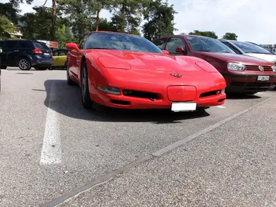 Chevrolet Corvette 5.7 LS1 — Légendaire muscle-car américain, 48'000 km seulement — Innenraum