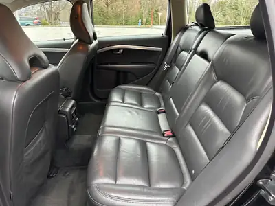 Volvo V70 T6 AWD Summum — Break premium 285 ch, traction intégrale, état exceptionnel — Miniatura 9