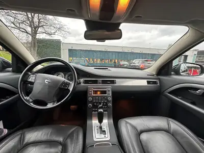 Volvo V70 T6 AWD Summum — Break premium 285 ch, traction intégrale, état exceptionnel — Miniatura 10