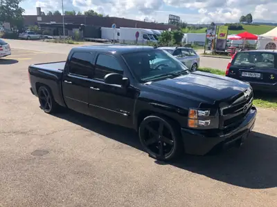 Chevrolet Silverado Crew Cab — Puissant pickup américain 299 ch, sans accident — Miniature 13