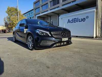 Mercedes-Benz A 220 AMG Line 4Matic — Berline compacte sportive, 90'000 km, sans sinistre — fianco