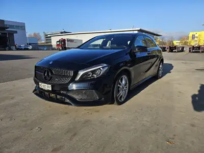 Mercedes-Benz A 220 AMG Line 4Matic — Berline compacte sportive, 90'000 km, sans sinistre — vista esterna