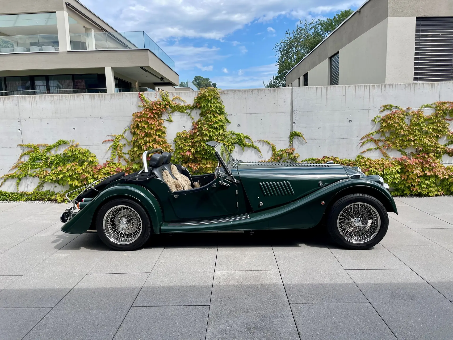 Morgan Plus 8 LeMans62 — Légende britannique rare, 250 ch optimisés, cabriolet collector — Außenansicht