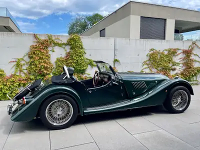 Morgan Plus 8 LeMans62 — Légende britannique rare, 250 ch optimisés, cabriolet collector — fianco