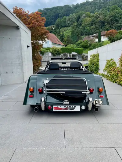 Morgan Plus 8 LeMans62 — Légende britannique rare, 250 ch optimisés, cabriolet collector — interni