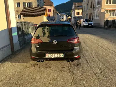 VW Golf 7 R 360 PS — Sportive haute performance, transmission intégrale, 158 000 km — vista posteriore