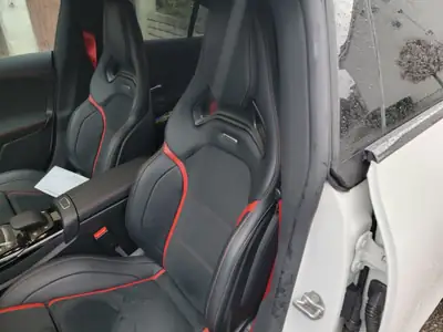 Mercedes-Benz CLA 45 S AMG 4Matic+ — Berline sportive 422 ch, très faible kilométrage — Miniatur 8